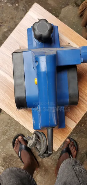 Electric Wood Planer Machine - Blue