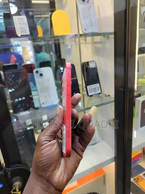 Apple iPhone 12 64 GB Red