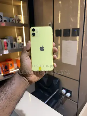 Apple iPhone 11 64 GB Yellow