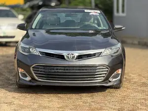 Toyota Avalon XLE 4dr Sedan (3.5L 6cyl 6A) 2014 Gray