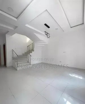 4bdrm Apartment in Wuse 2 for rent