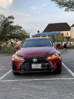 Lexus IS 250 2010 Red