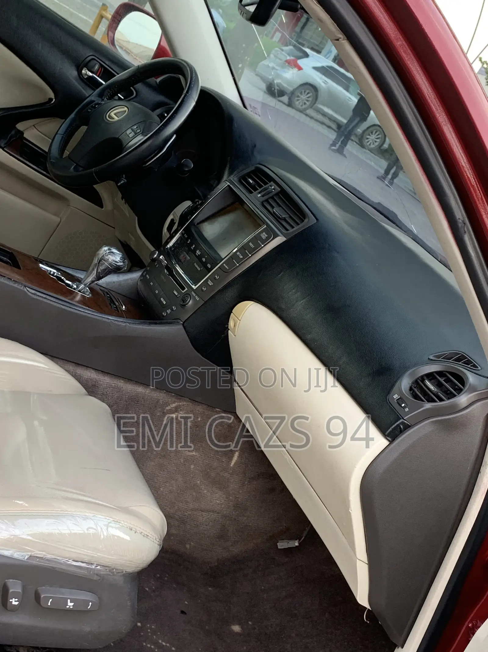 Lexus IS 250 2010 Red