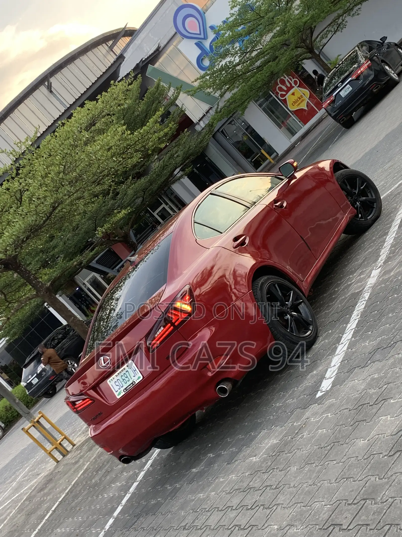 Lexus IS 250 2010 Red