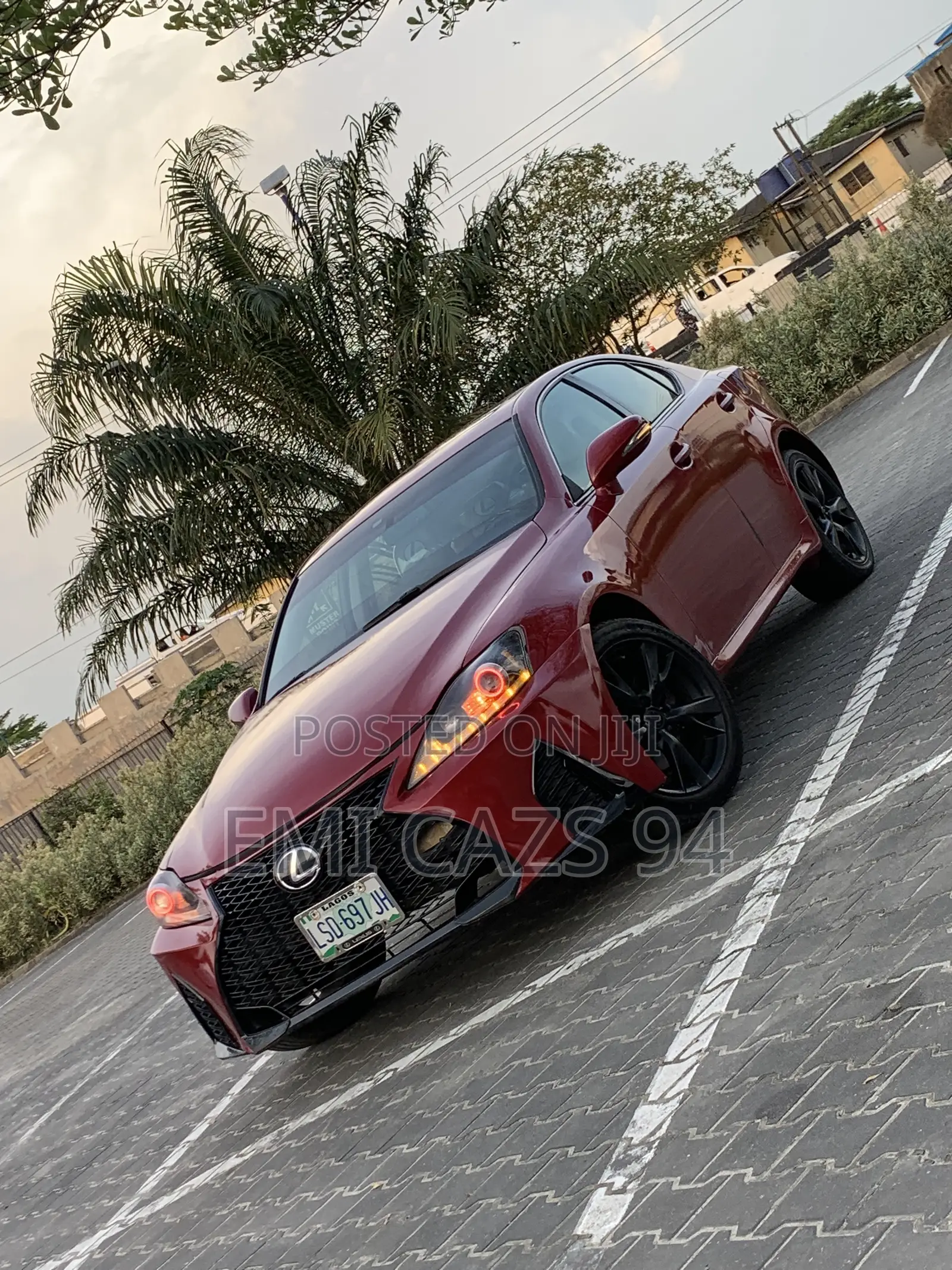 Lexus IS 250 2010 Red
