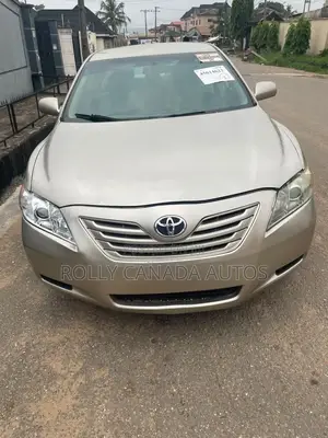 Toyota Camry 2.4 LE 2008 Gold