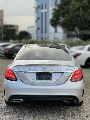 Mercedes-Benz C300 Sport 4Matic Sedan AWD (2.0L 4cyll 7A) 2016 Silver
