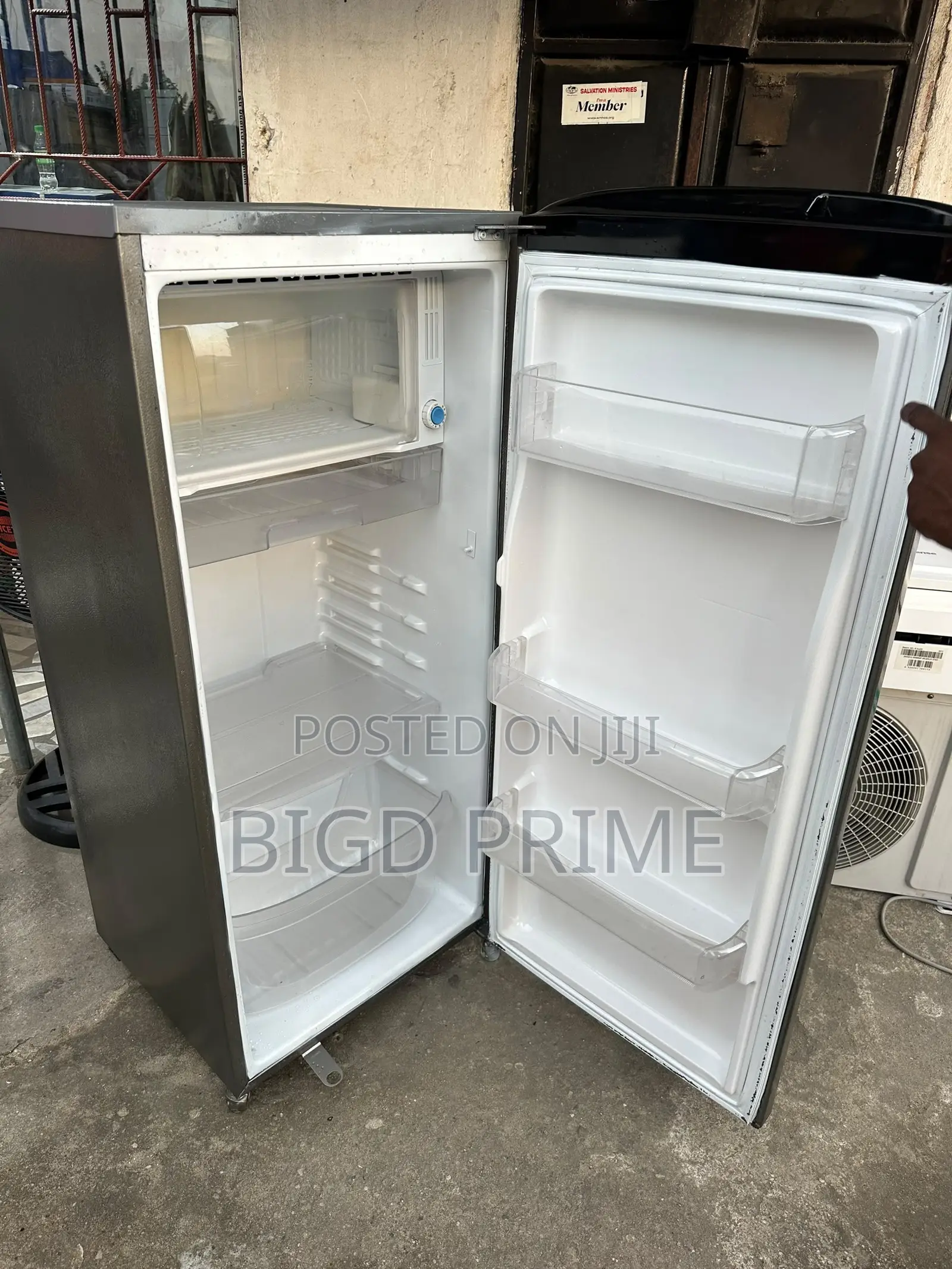 Samsung 176ltrs Fridge