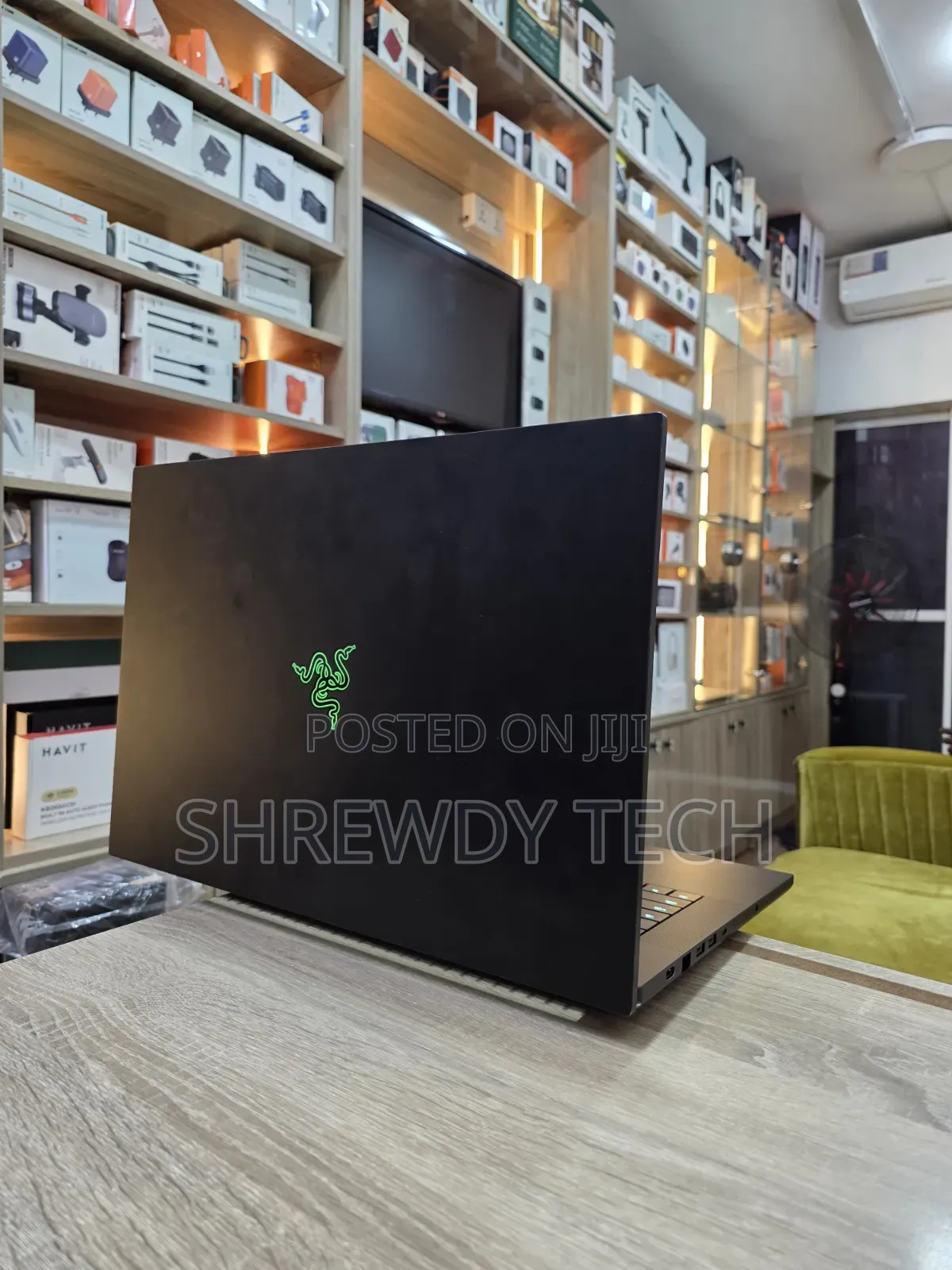 Laptop Razer Blade 64GB Intel Core Ultra 9 SSD 3T