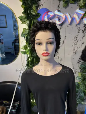 Pixie Cut Tiwa Wig