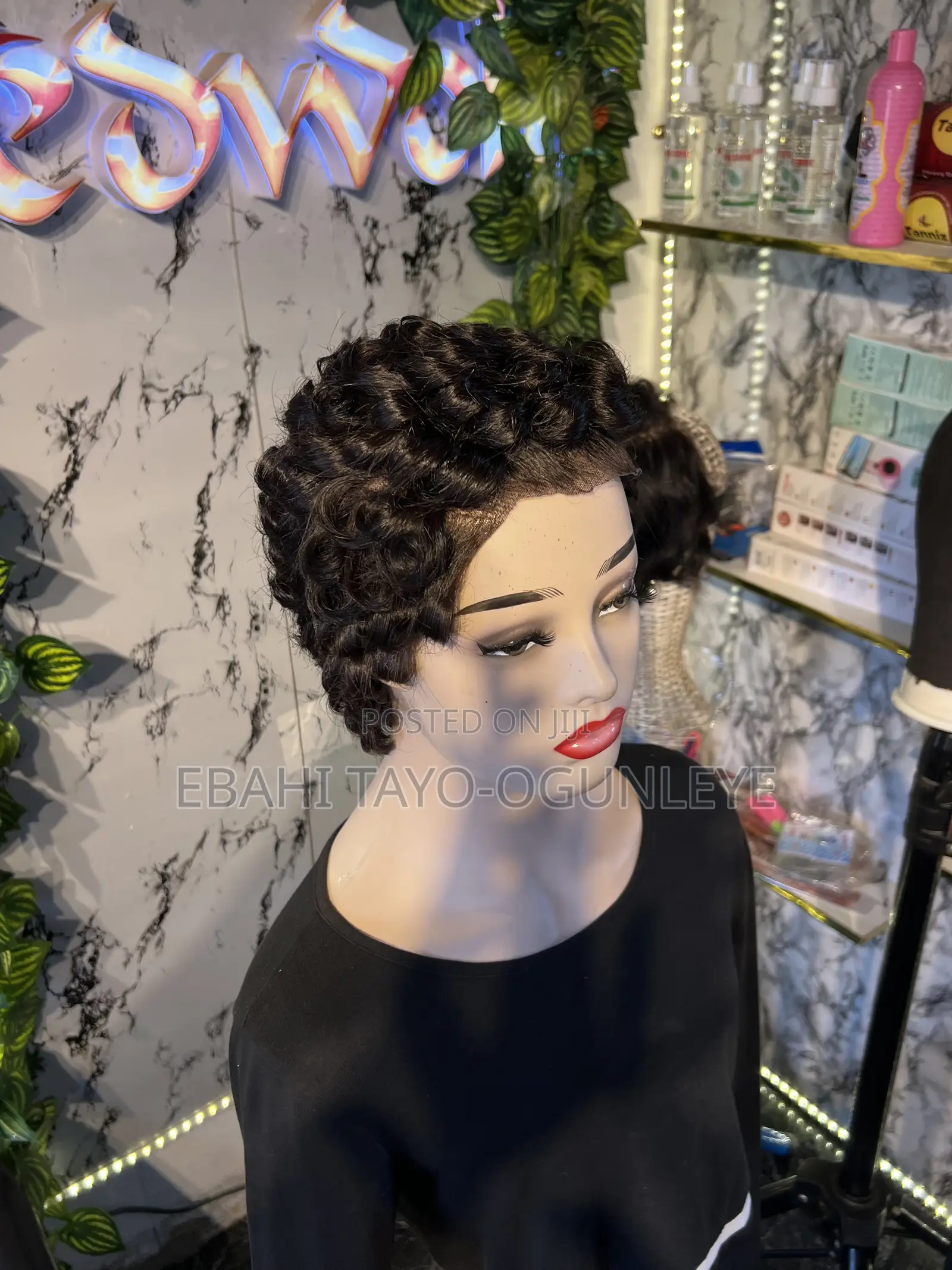 Pixie Cut Tiwa Wig