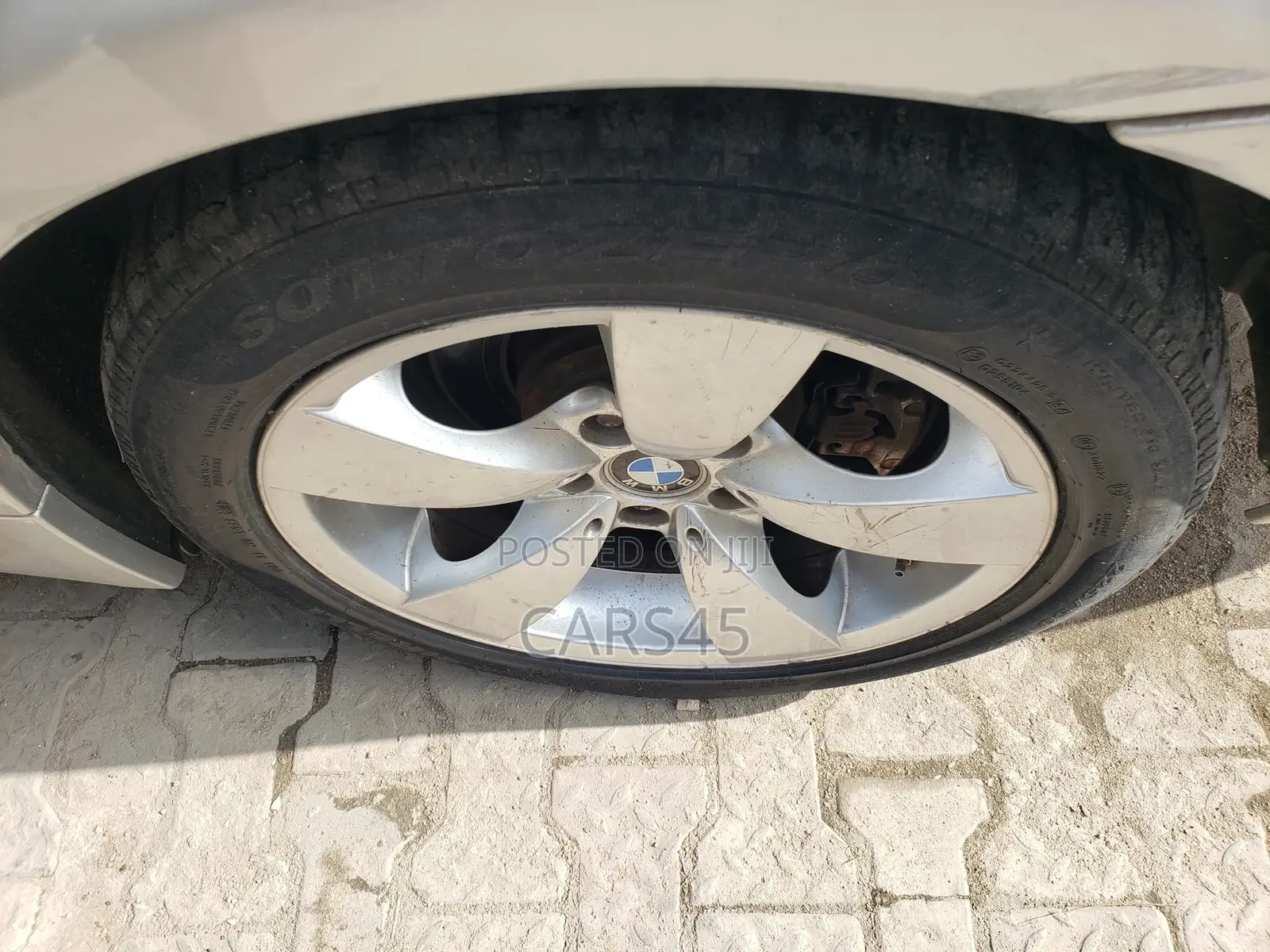 BMW 523i 2006 Silver