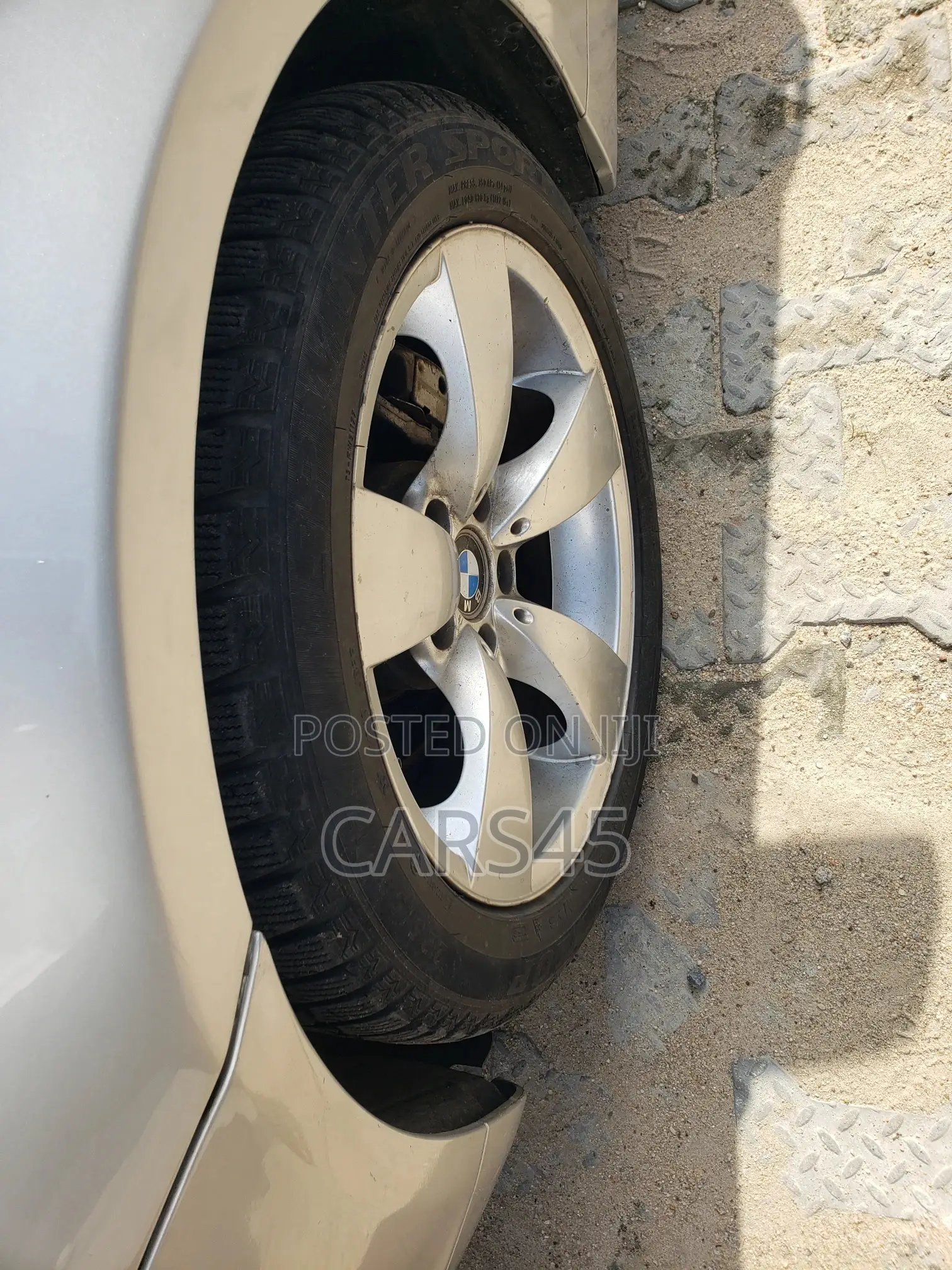 BMW 523i 2006 Silver