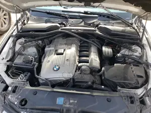 BMW 523i 2006 Silver