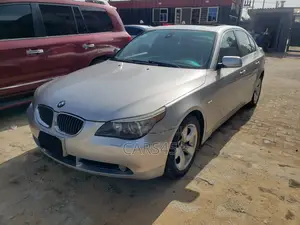 BMW 523i 2006 Silver