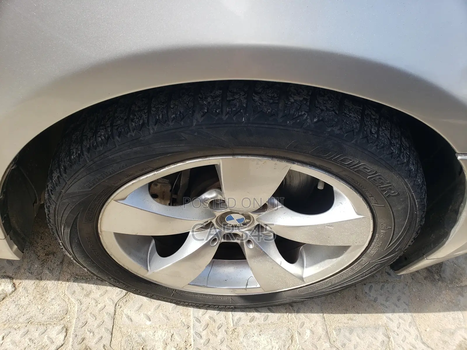 BMW 523i 2006 Silver