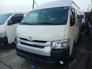 Toyota HiAce 2024 White