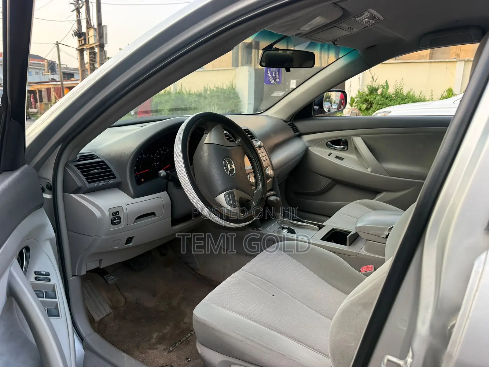 Toyota Camry 2011 Silver