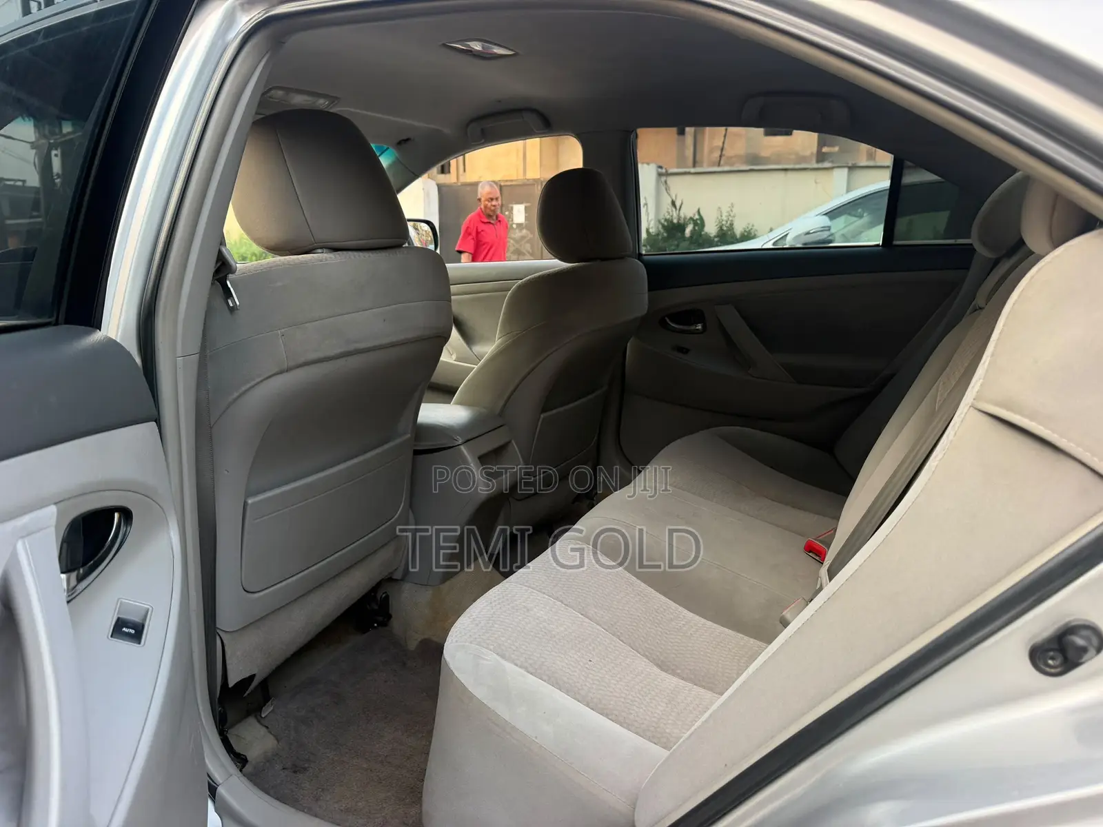 Toyota Camry 2011 Silver