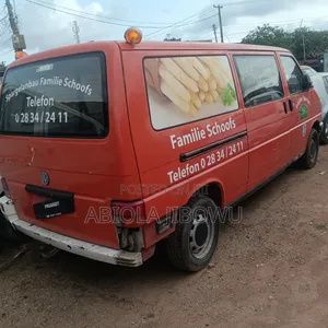 Volkswagen Transporter 1999 Red