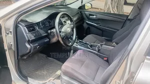 Toyota Camry 2016 Silver