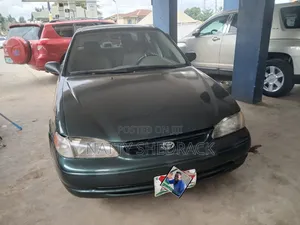 Toyota Corolla 2002 Green