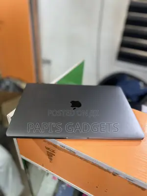 Laptop Apple MacBook Pro 2020 M1 16GB Apple M1 SSD 256GB