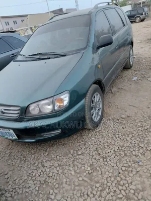 Toyota Picnic 2.0 FWD 2004 Gray