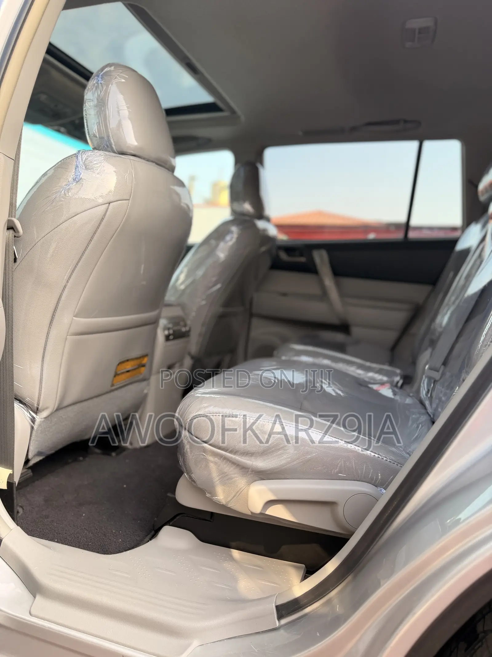 Toyota Highlander SE 2012 Silver