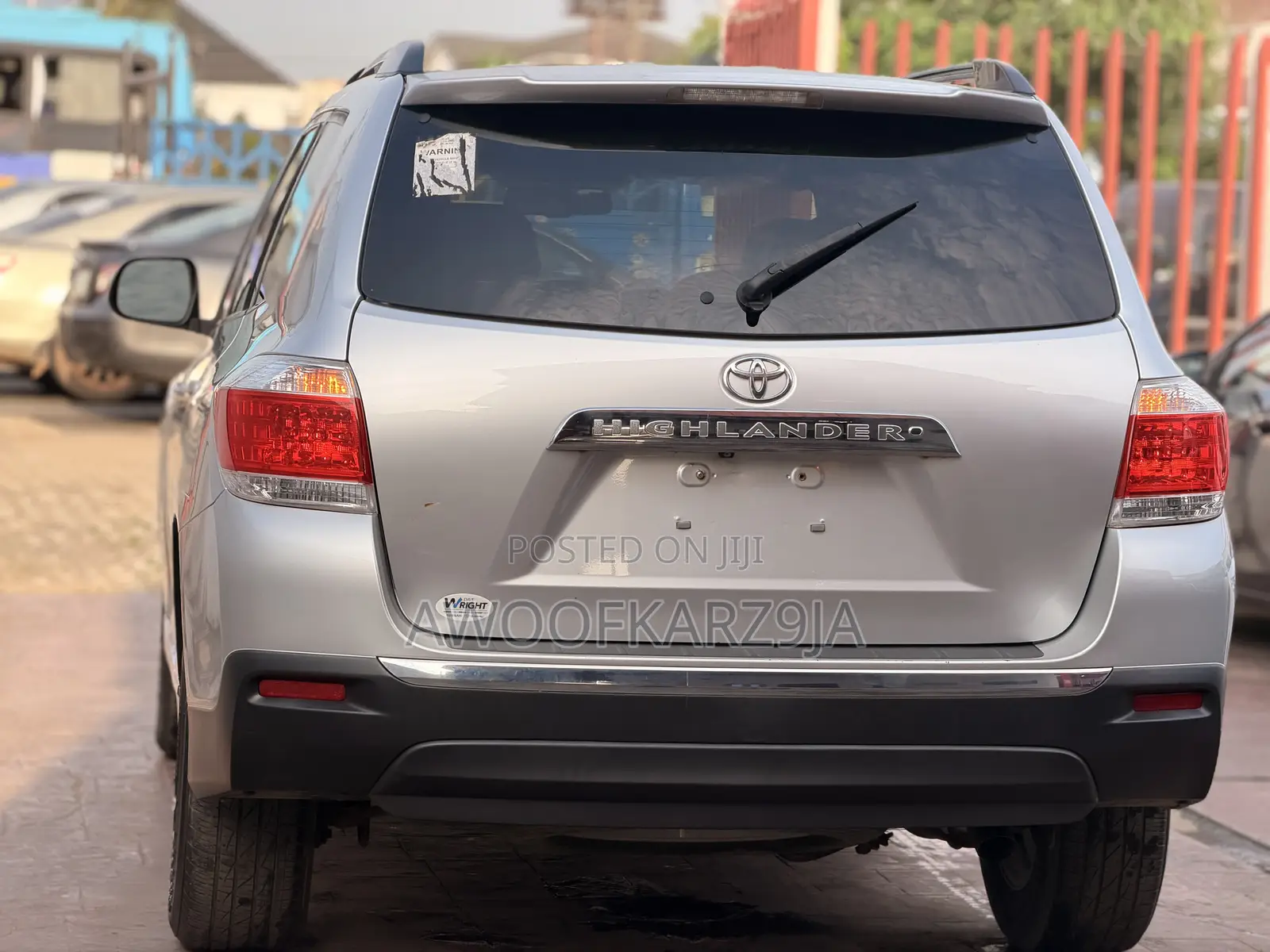 Toyota Highlander SE 2012 Silver