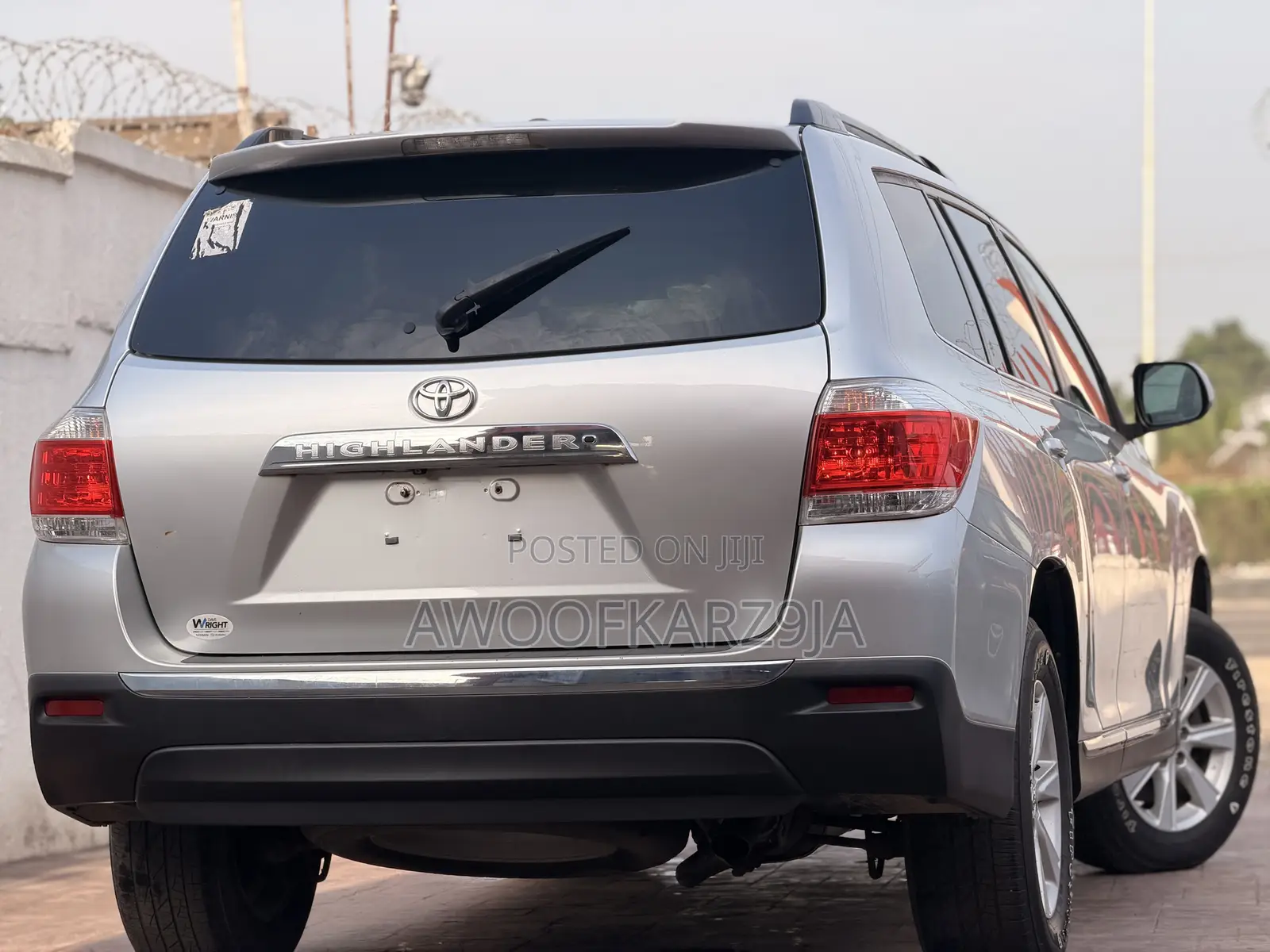 Toyota Highlander SE 2012 Silver