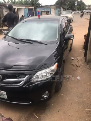 Toyota Corolla LE 4dr Sedan (1.8L 4cyl 4A) 2012 Black