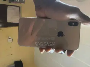 Apple iPhone XS Max 64 GB Gold
