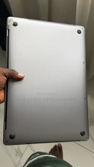Laptop Apple MacBook Pro 2019 32GB Intel Core i9 SSD 1T