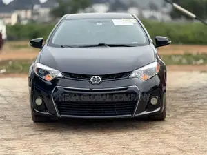 Toyota Corolla S 4dr Sedan (1.8L 4cyl CVT) 2014 Black