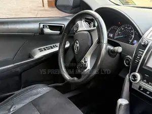 Toyota Camry SE Limited Edition 4dr Sedan (2.5L 4cyl 6A) 2012 Gray