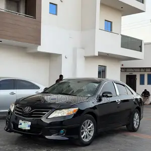 Toyota Camry SE 4dr Sedan (2.4L 4cyl 5A) 2009 Black