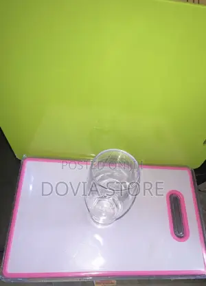 Title: Elegant Clear Glass Drinking Cup – Premium Glass Tumbler
