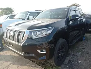 Toyota Land Cruiser 2022 Black