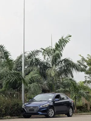 Hyundai Accent SE 2020 Blue
