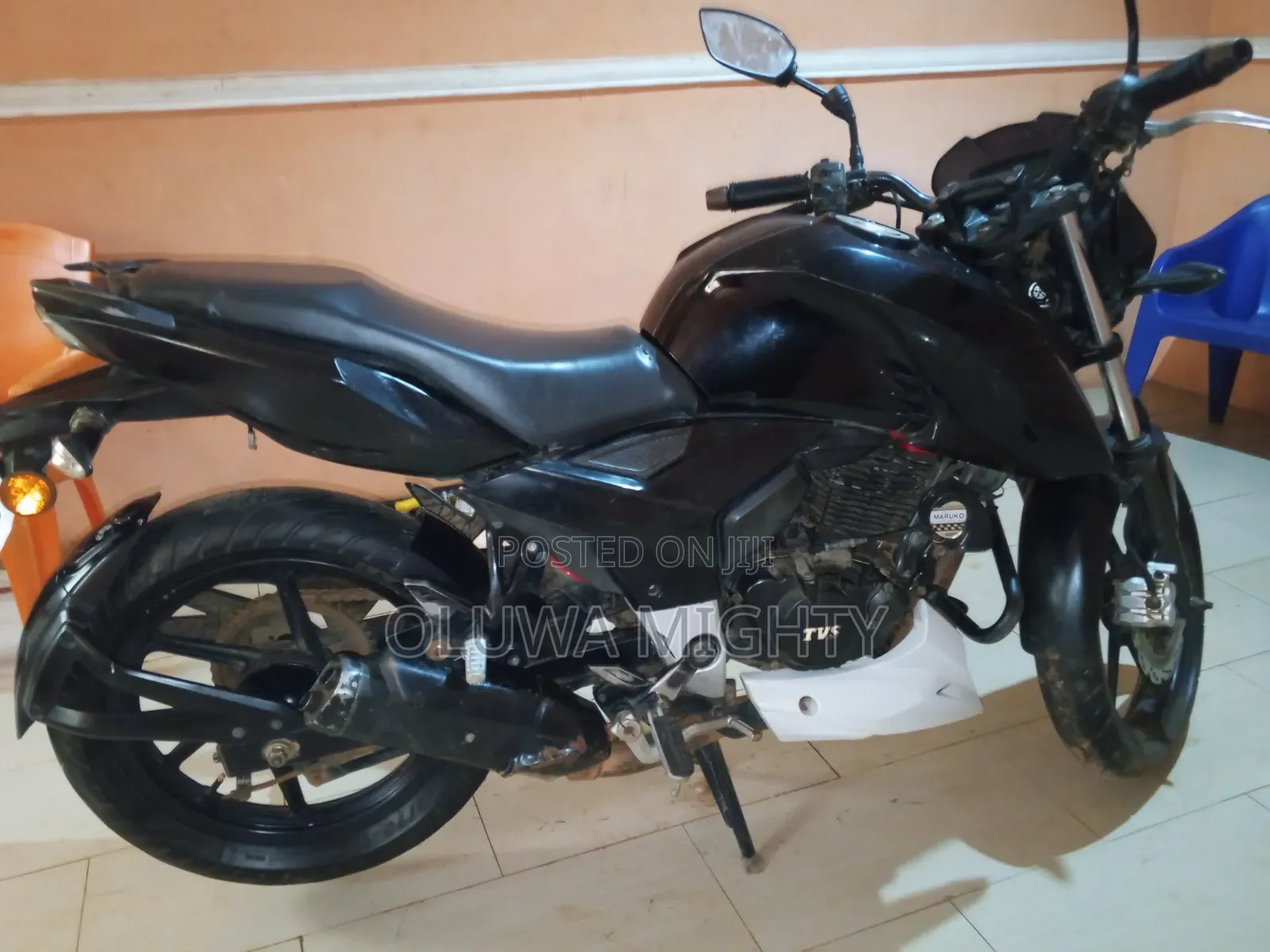 TVS Apache 160 4V 2019 Black