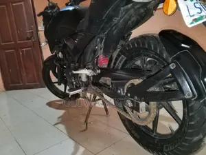TVS Apache 160 4V 2019 Black