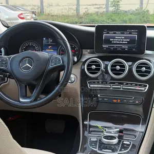 Mercedes-Benz GLC-Class 2017 White