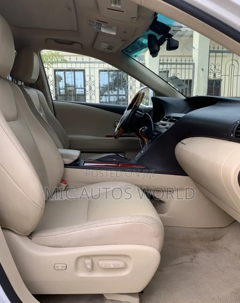 Lexus RX 2010 White