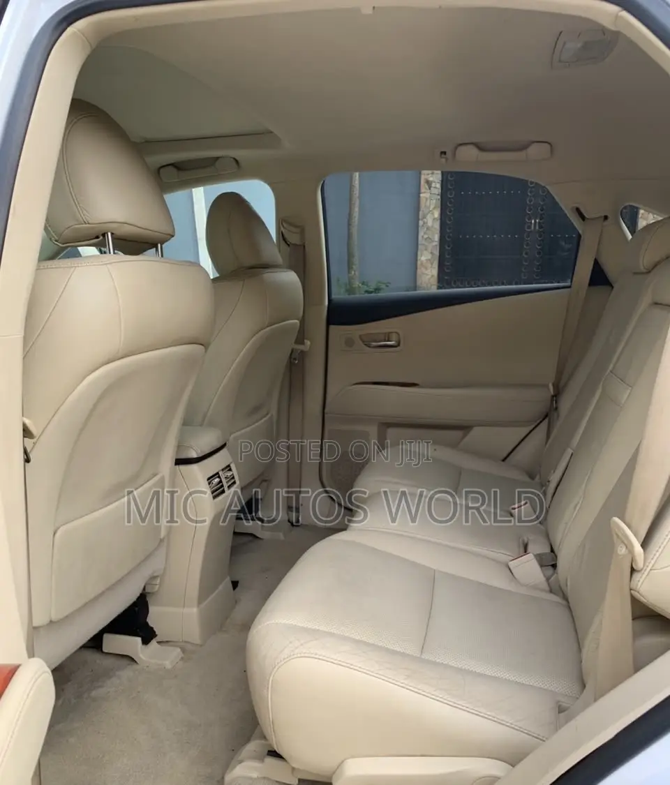 Lexus RX 2010 White