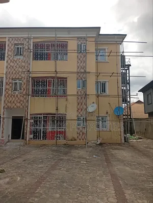 2bdrm Block of Flats in Rumuokwurushi, Rumuokwurusi for rent