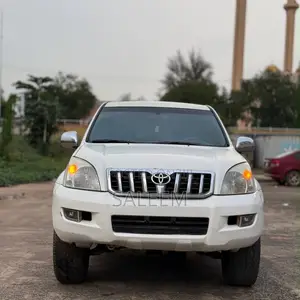 Toyota Land Cruiser Prado 2007 White