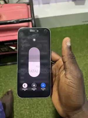 Apple iPhone 15 Pro 128 GB Silver