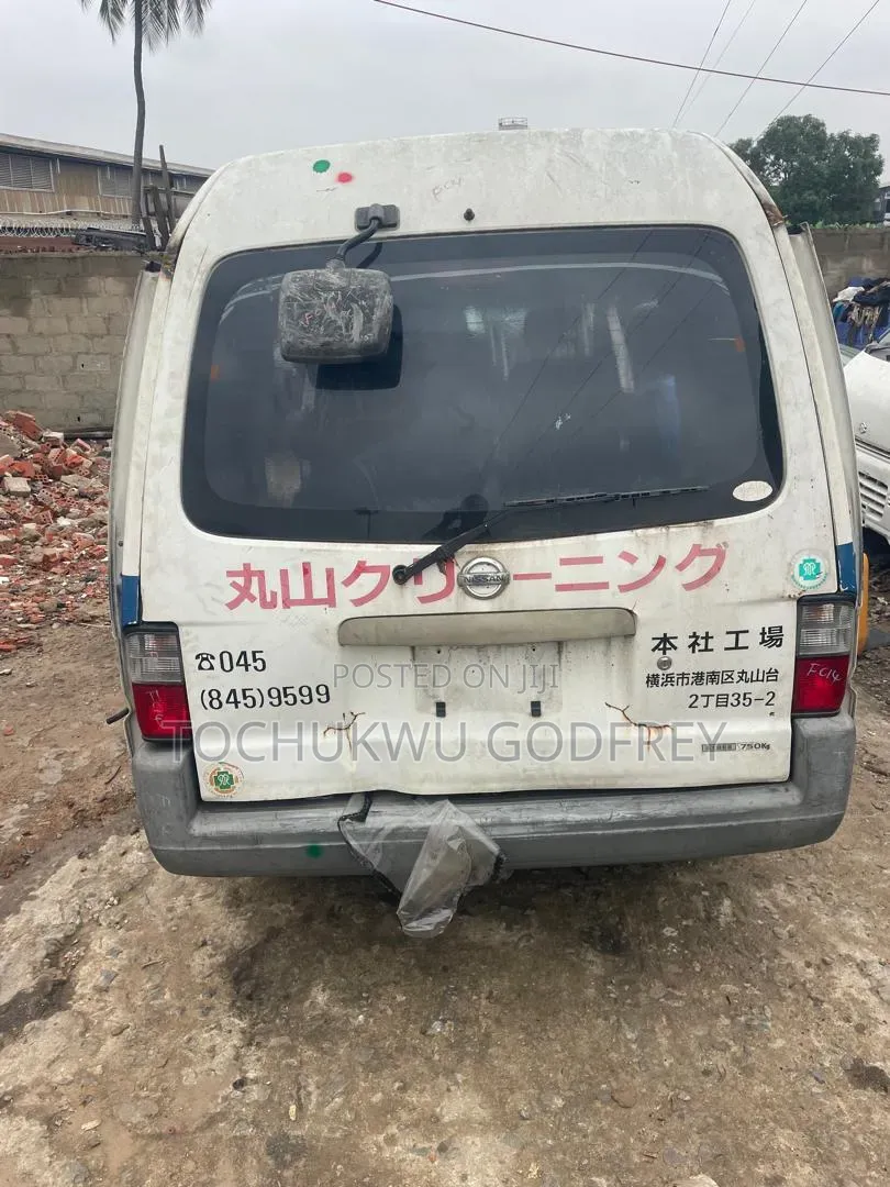 Nissan Vanette 2010 White