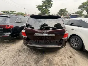 Toyota Highlander Limited 2012 Burgundy
